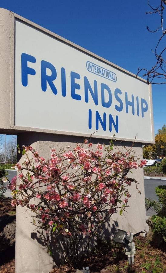 Friendship Inn سانيفال، كاليفورنيا المظهر الخارجي الصورة